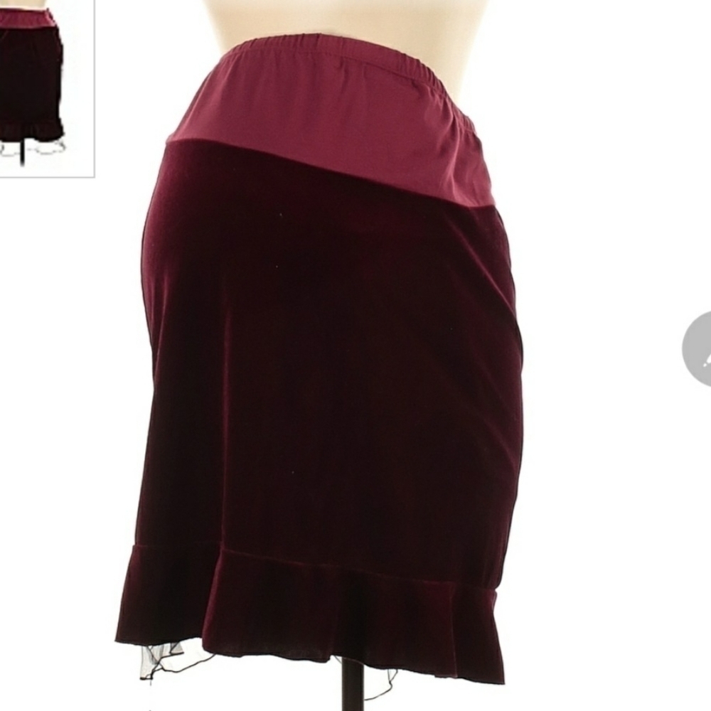 Maternite Maternity Red Velvety Skirt Women's Large L Full Panel Stretch Waist